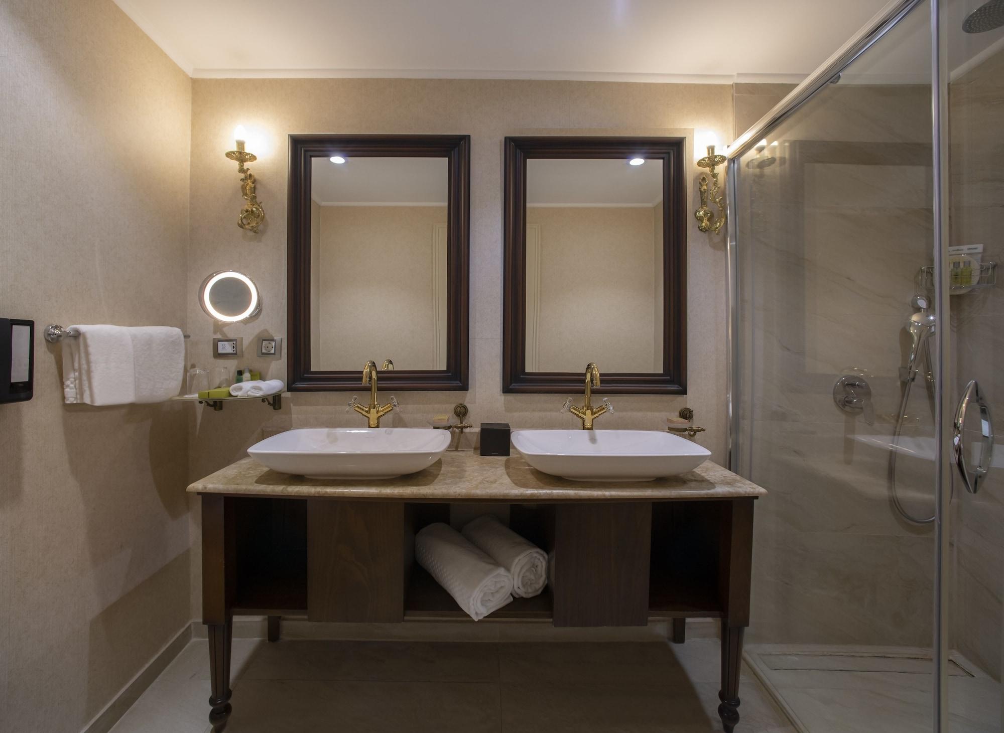 מלון Doubletree By Hilton גזיאנטפ מראה חיצוני תמונה